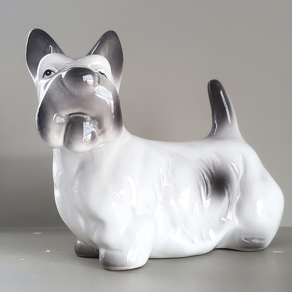 Vintage Ceramic Scottie Dog Figurine - Picture 8 of 9